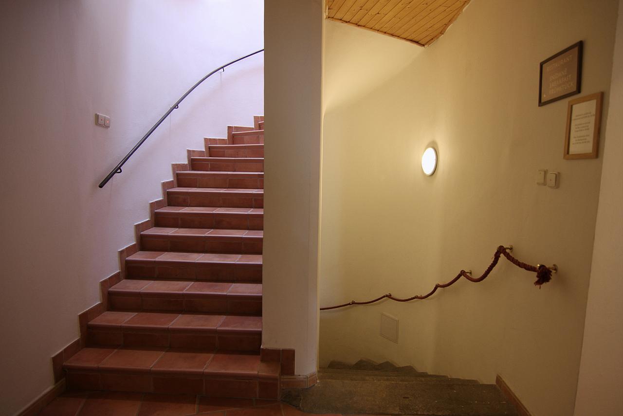 Hotel Kreta Кутна Гора Екстер'єр фото